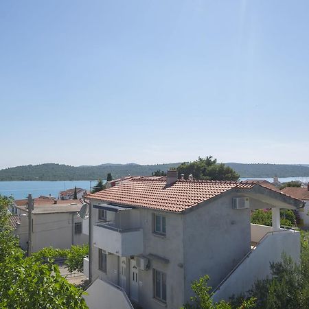 Apartments Katarina Pirovac Exterior foto